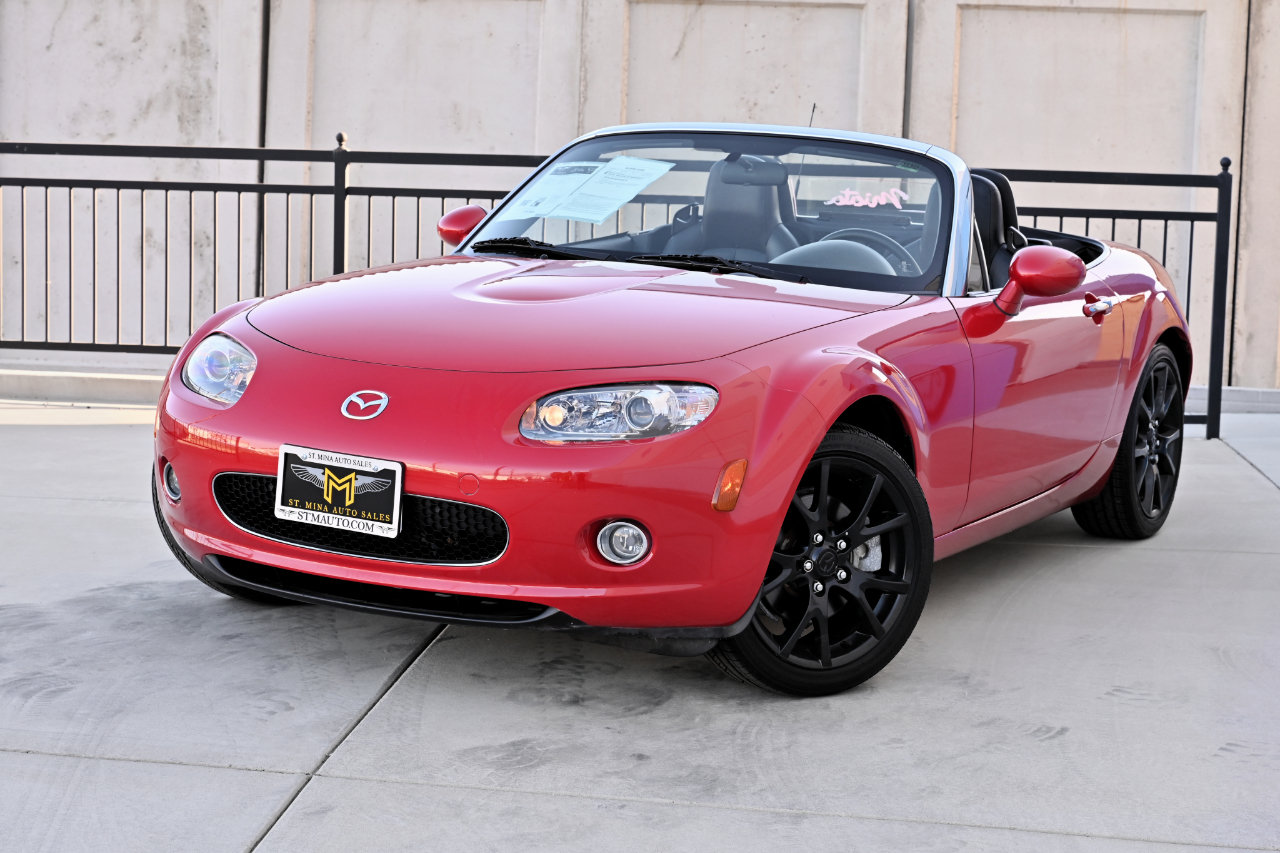 Used 2006 MAZDA MX-5 Miata 3rd Generation Limited RWD image 11