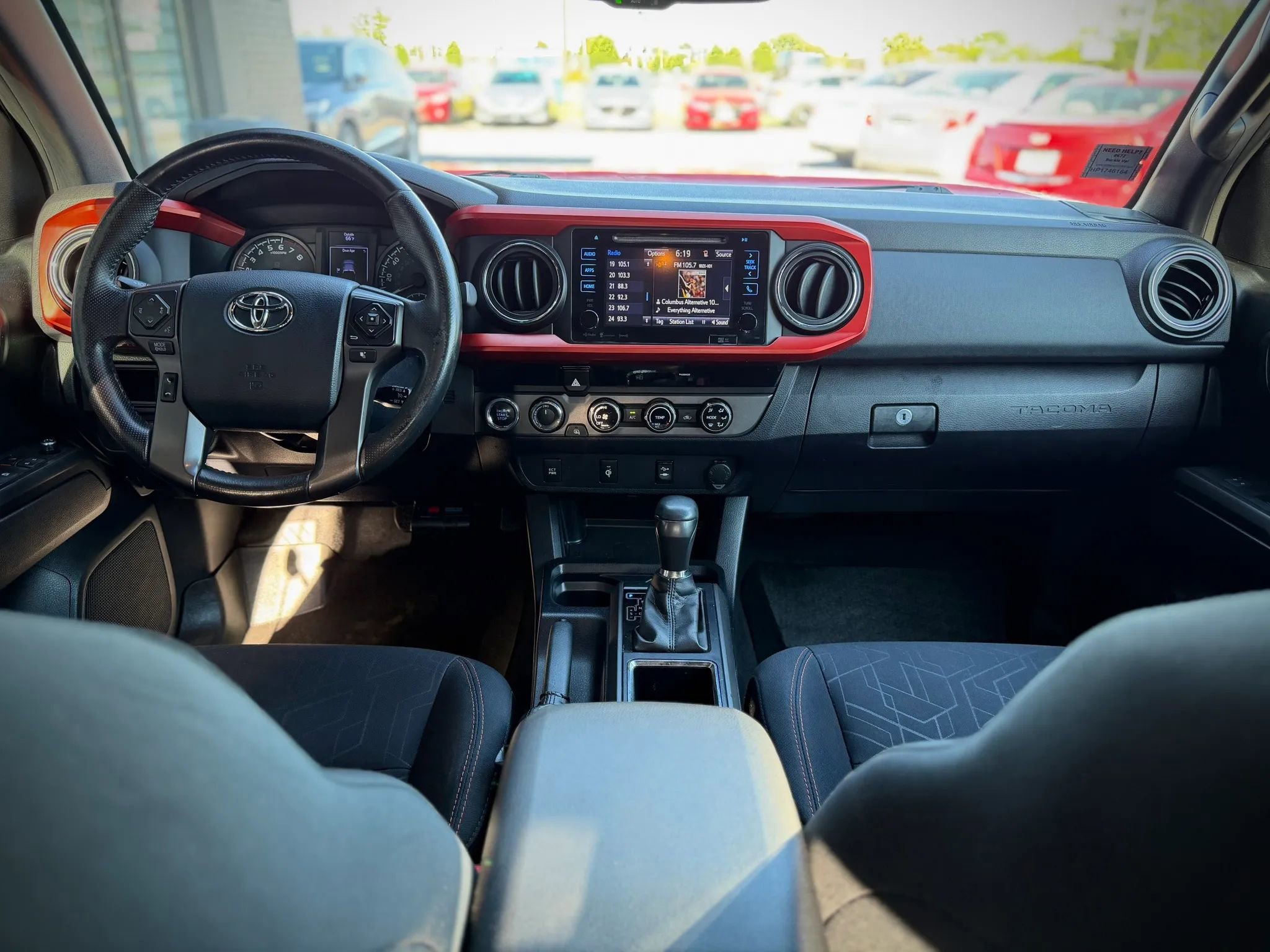 Used 2017 Toyota Tacoma TRD Off-Road w/ Tow Package AWD/4WD image 18