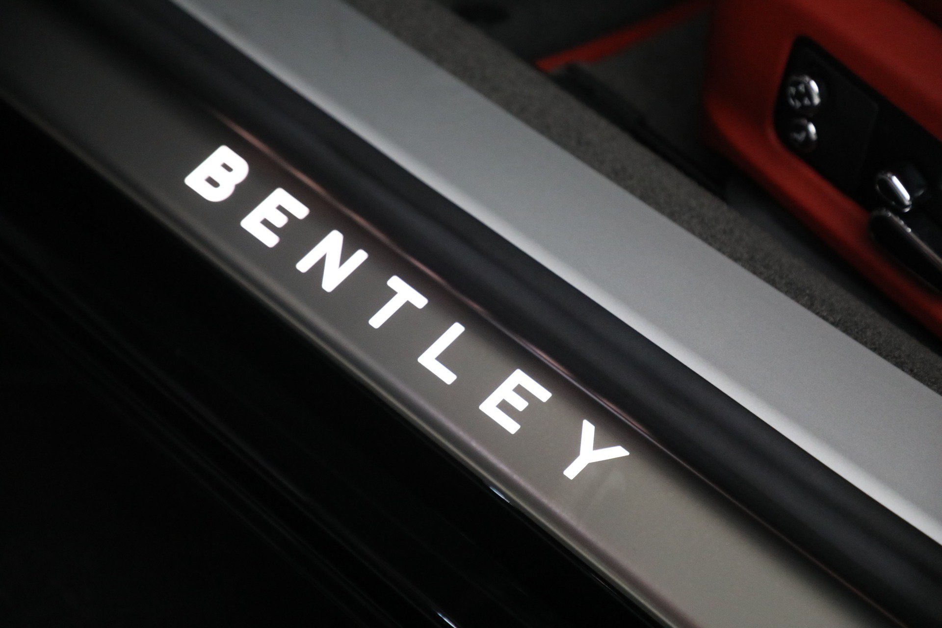 Certified 2023 Bentley Continental GT Mulliner AWD/4WD image 18