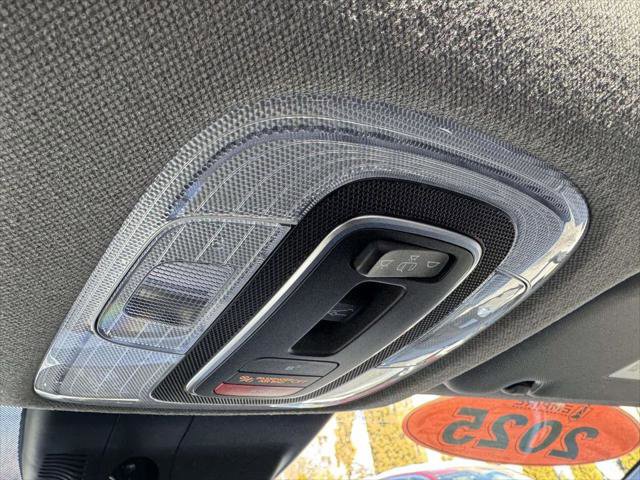 Certified 2025 Hyundai Elantra SEL FWD image 31