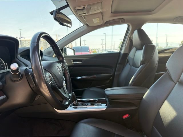 Used 2017 Acura TLX FWD image 22