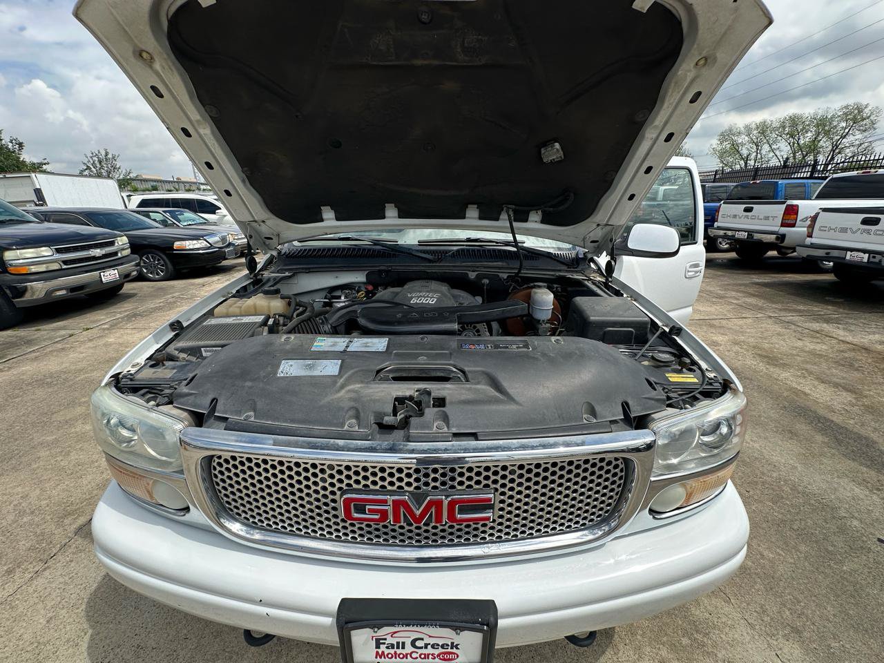 Used 2002 GMC Yukon XL Denali AWD/4WD image 19