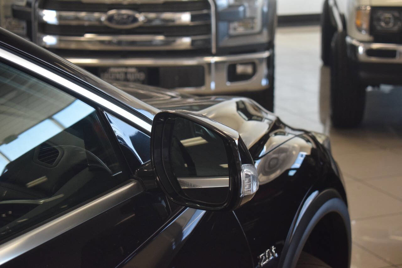 Used 2018 INFINITI QX30 Premium w/ Navigation Package image 30