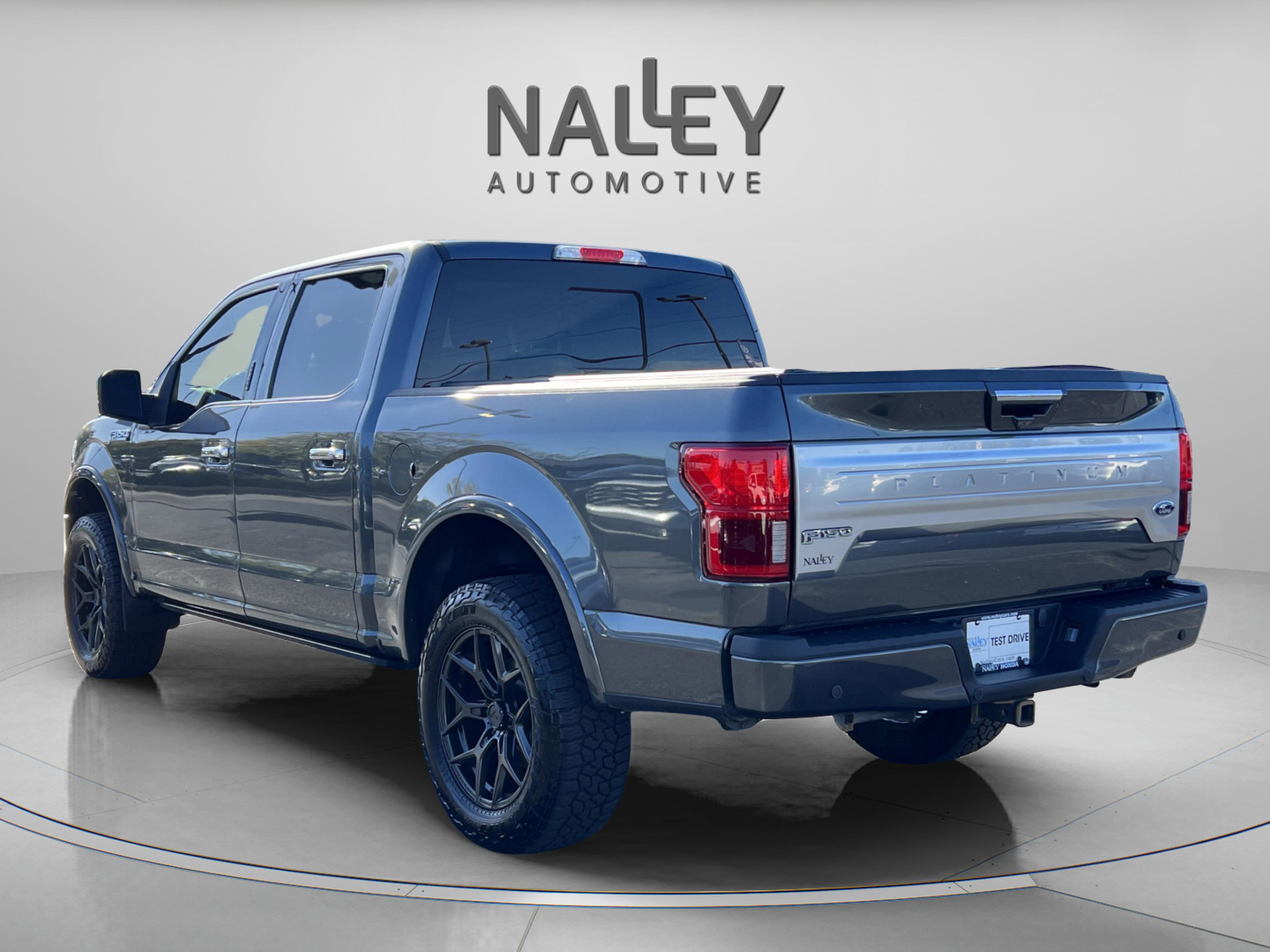 Used 2019 Ford F150 Platinum w/ Equipment Group 701A Luxury image 3