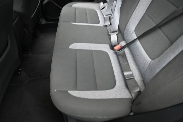 Used 2025 Chevrolet TrailBlazer LT AWD/4WD image 24