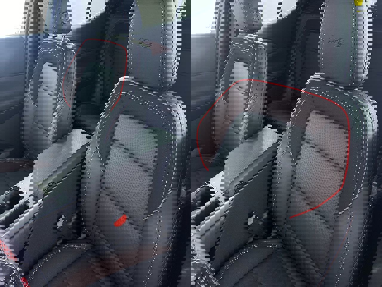 Used 2024 Chevrolet Equinox EV RS image 9