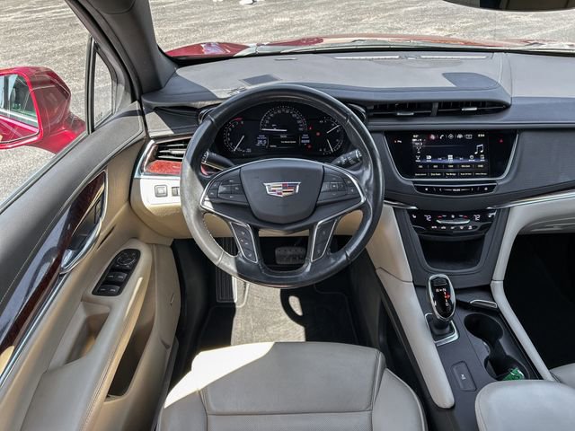 Used 2019 Cadillac XT5 Luxury FWD image 17