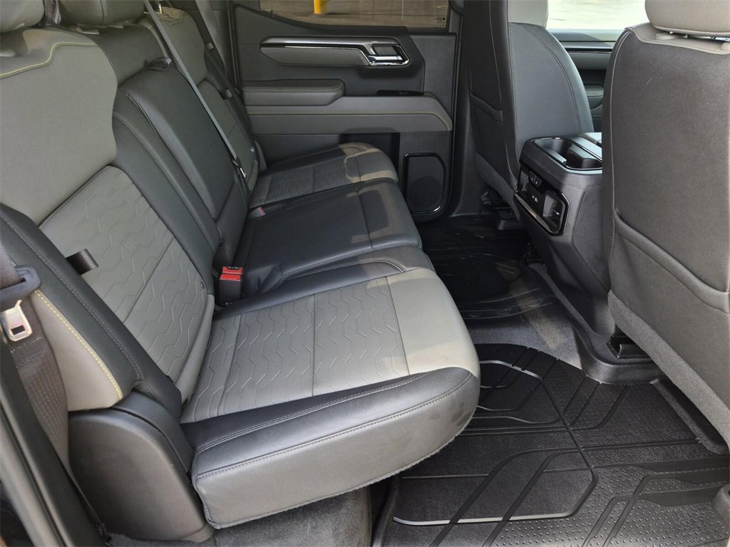 Used 2022 Chevrolet Silverado 1500 ZR2 w/ Technology Package image 17