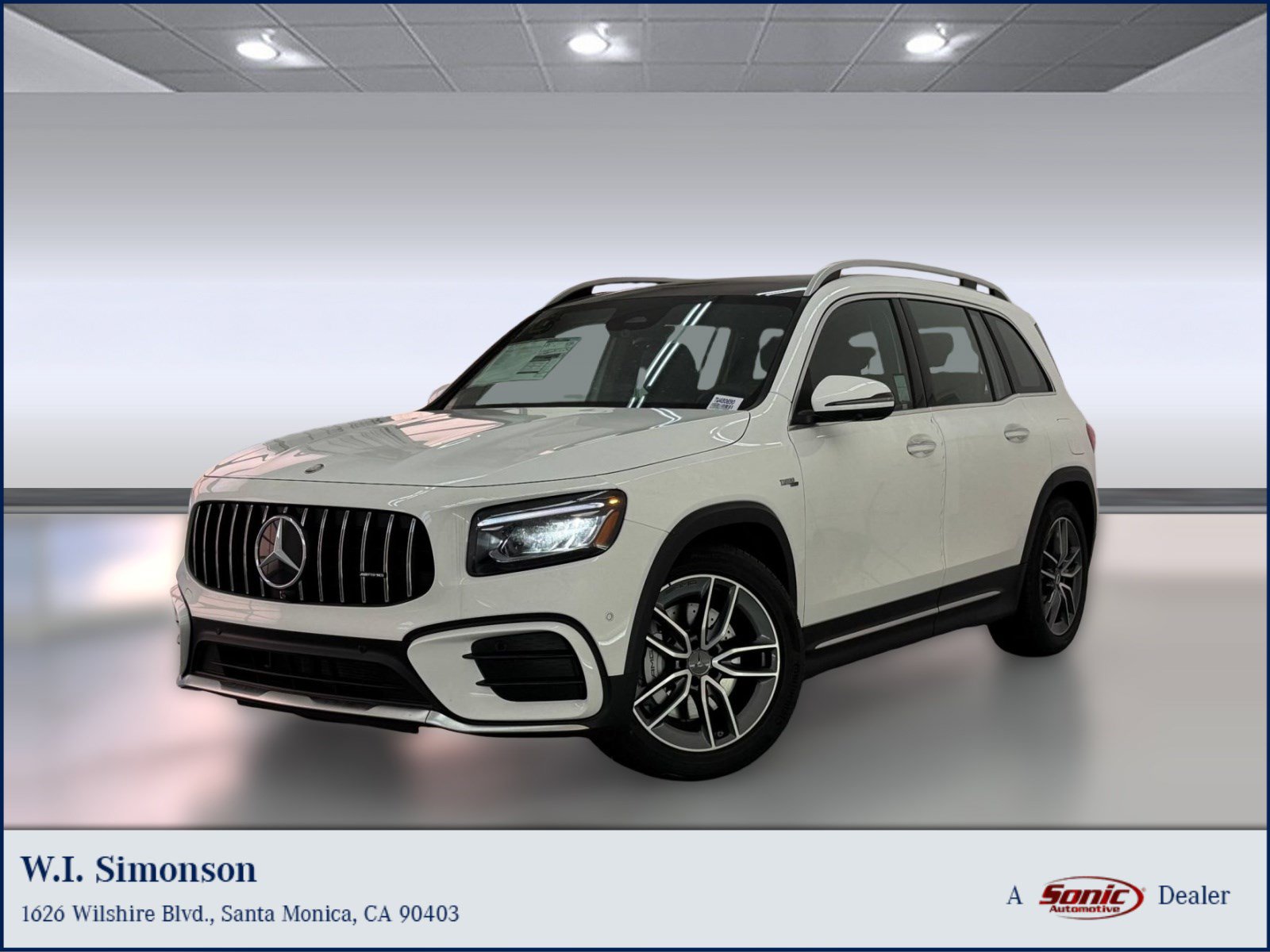 New 2026 Mercedes-Benz GLB 35 AMG 4MATIC image 1