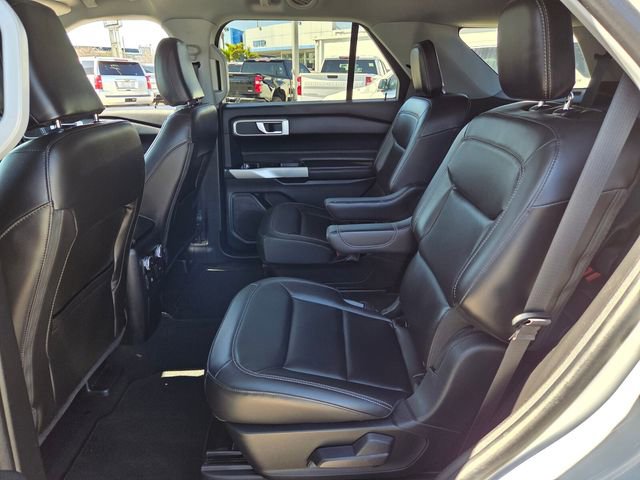 Used 2022 Ford Explorer XLT w/ Equipment Group 202A image 15