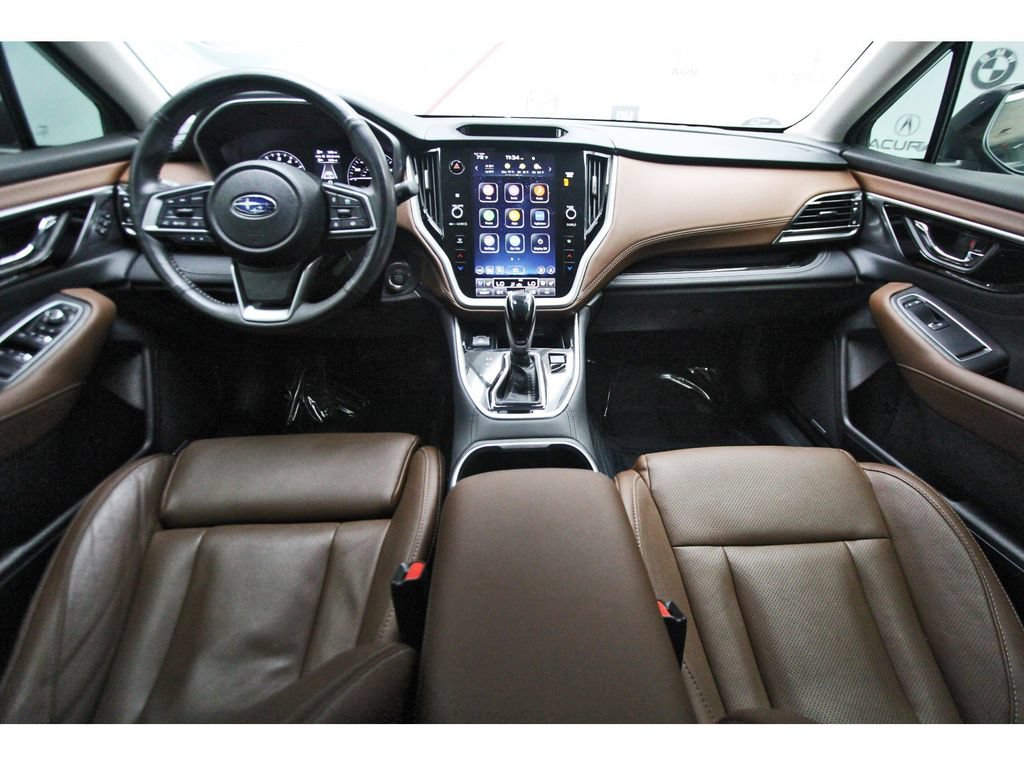 Used 2025 Subaru Outback Touring AWD/4WD image 7