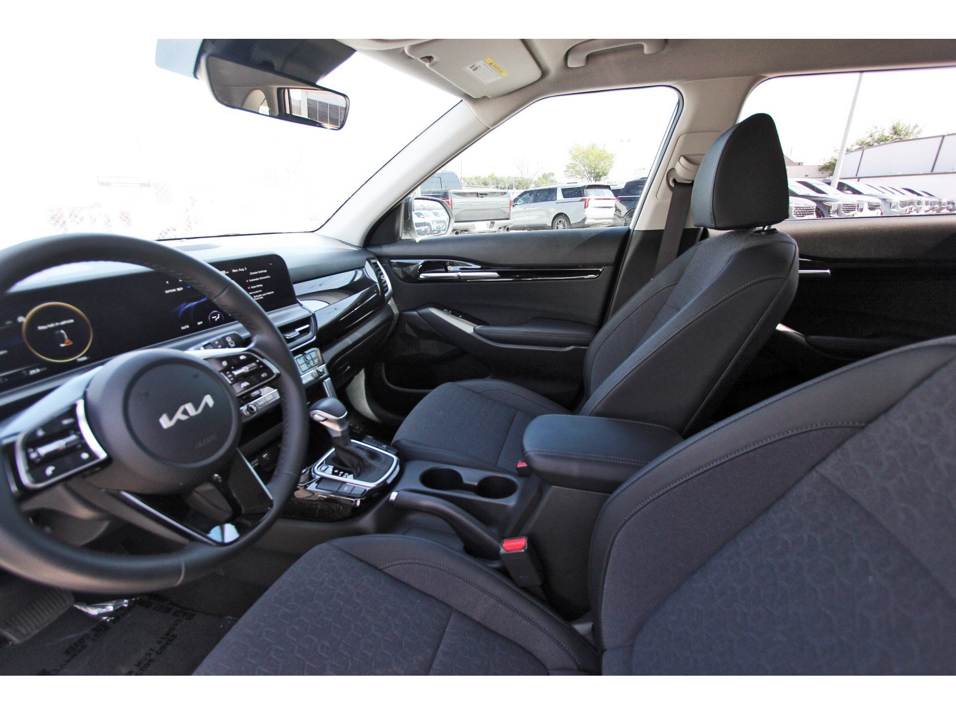 Certified 2024 Kia Seltos S FWD image 33