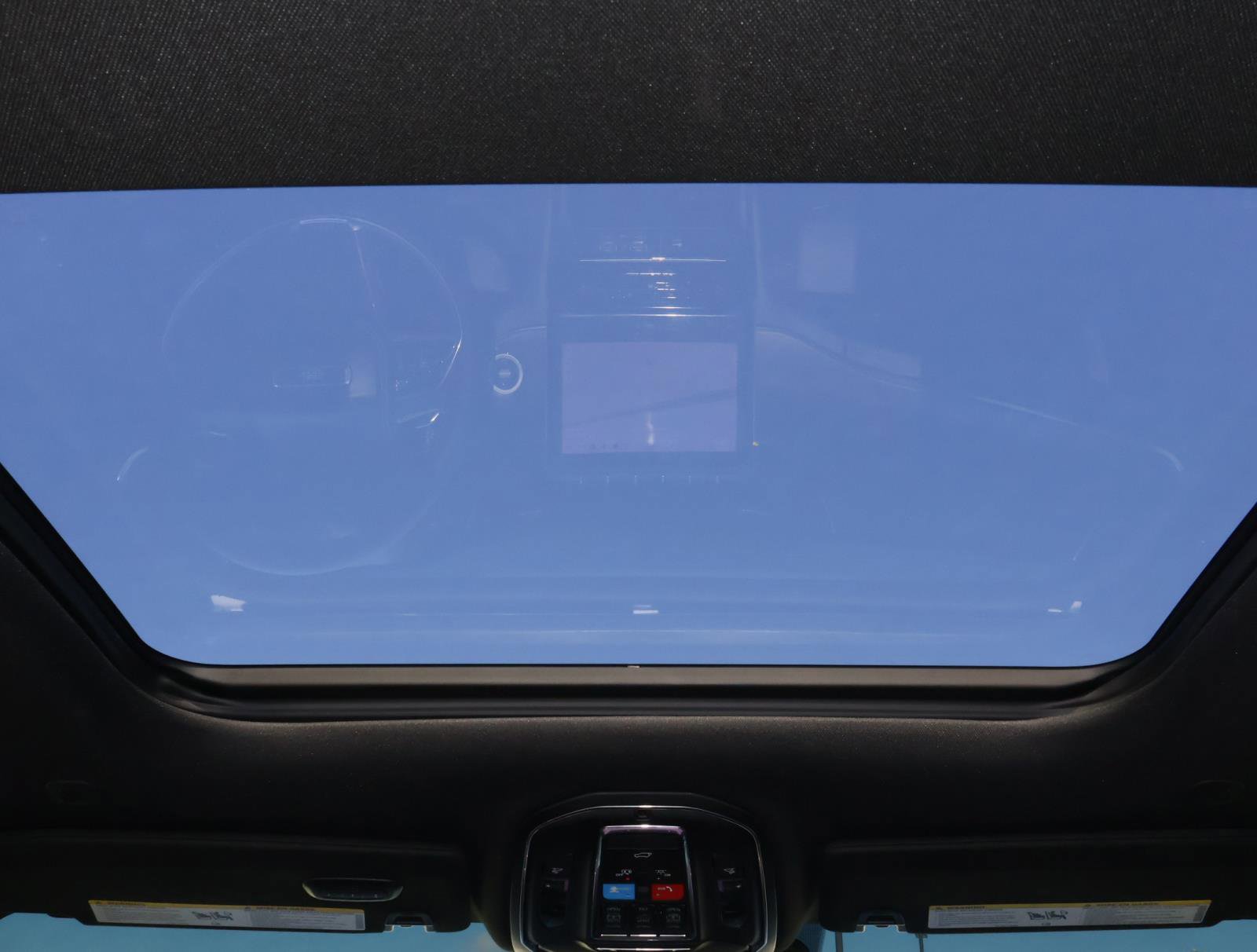 Used 2025 Jeep Grand Cherokee Overland image 14