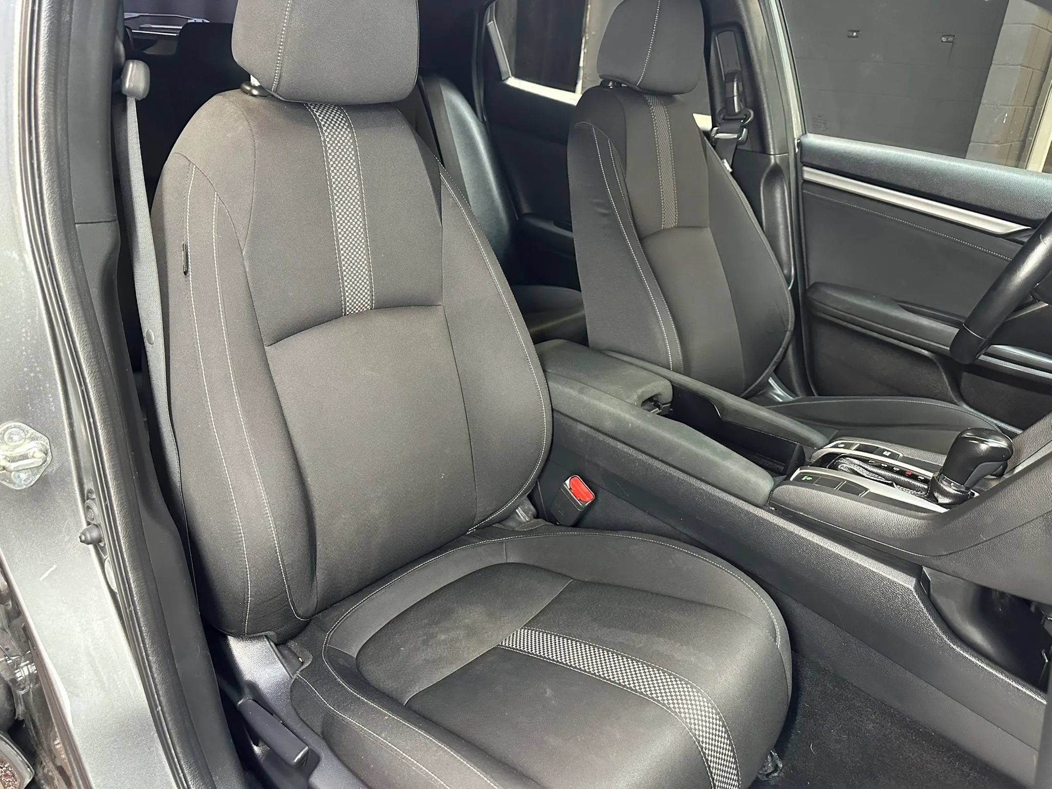 Used 2020 Honda Civic EX image 33