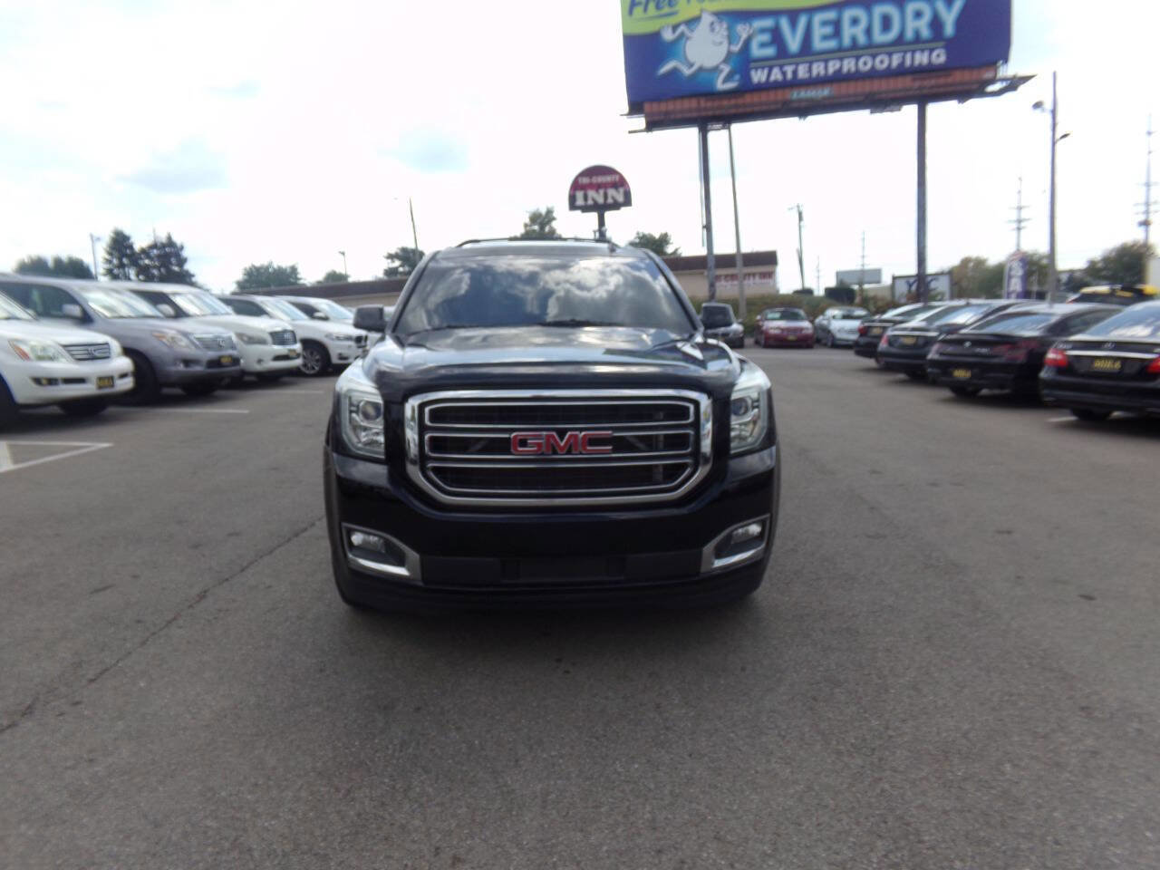 Used 2015 GMC Yukon XL SLT w/ Open Road Package image 3