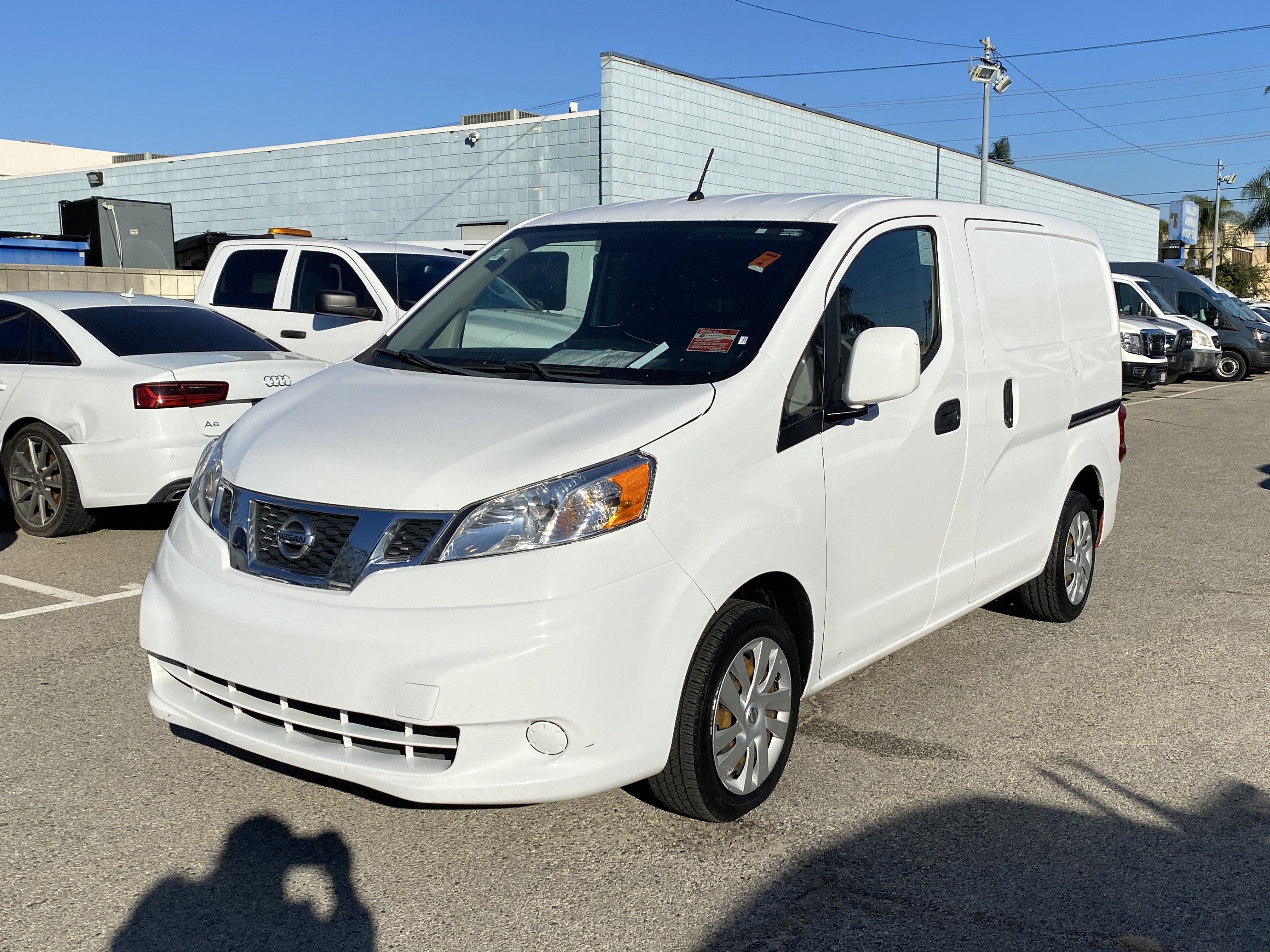 Used 2019 Nissan NV200 SV image 2