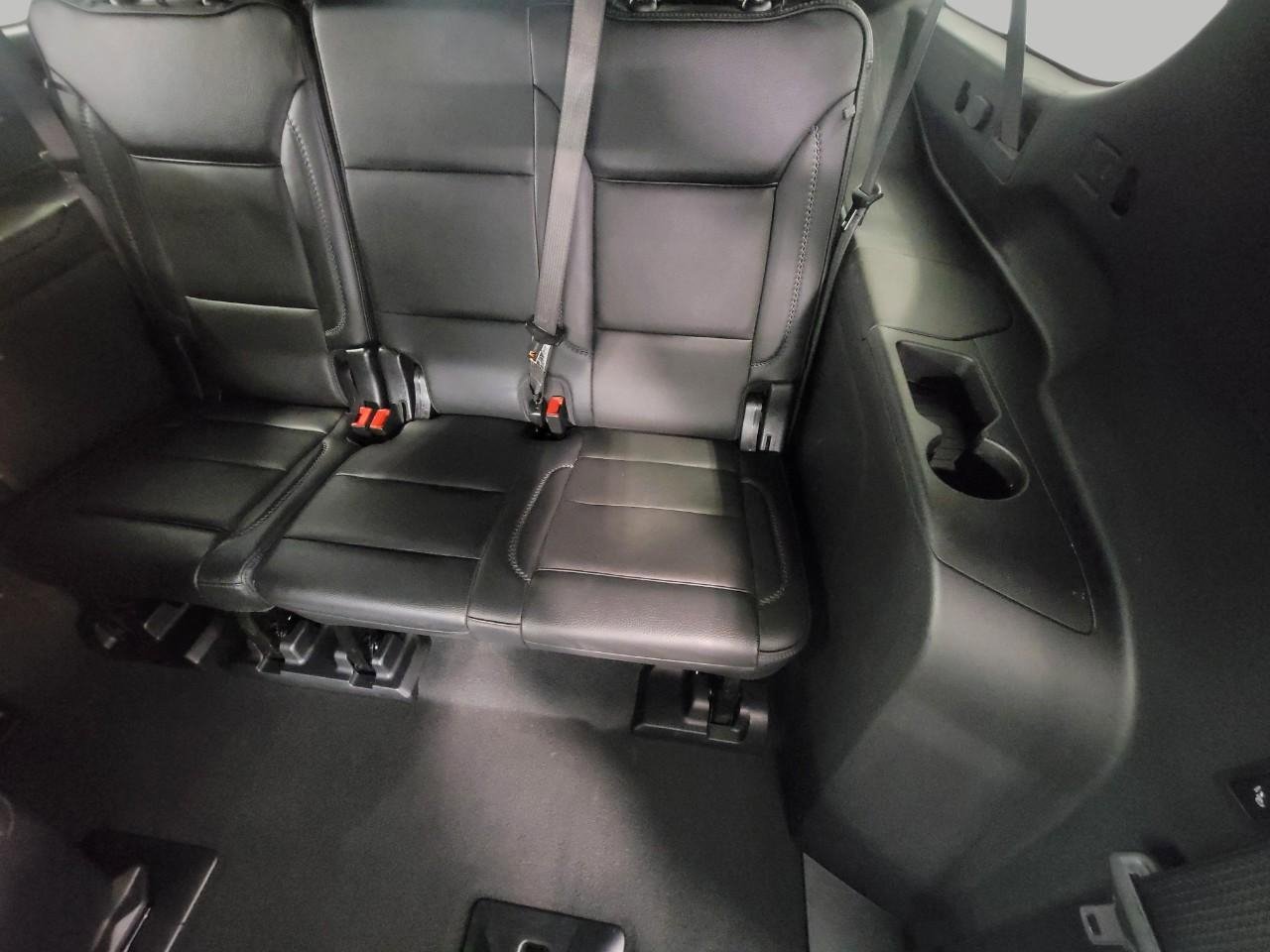 Certified 2025 GMC Yukon XL Denali image 26