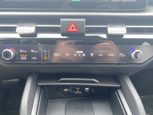 New 2026 Kia Sportage EX image 22