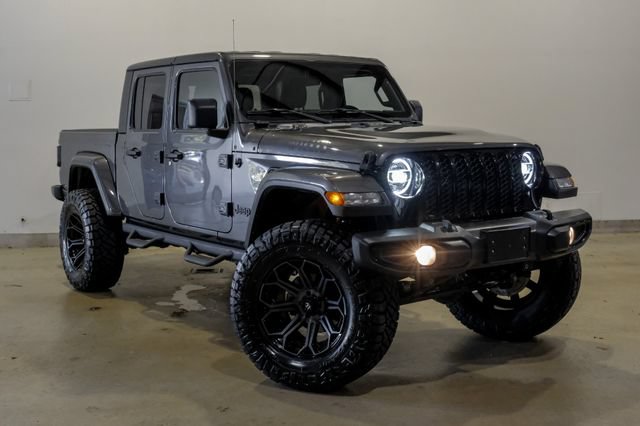 Used 2023 Jeep Gladiator Sport AWD/4WD image 4
