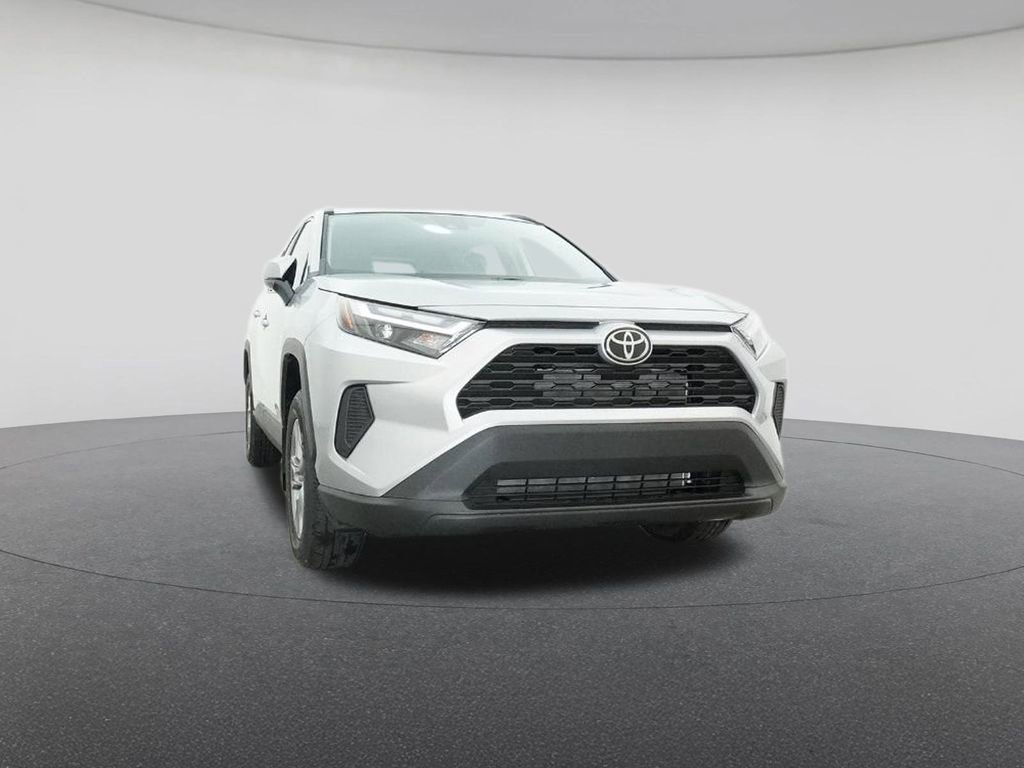 New 2025 Toyota RAV4 XLE image 30