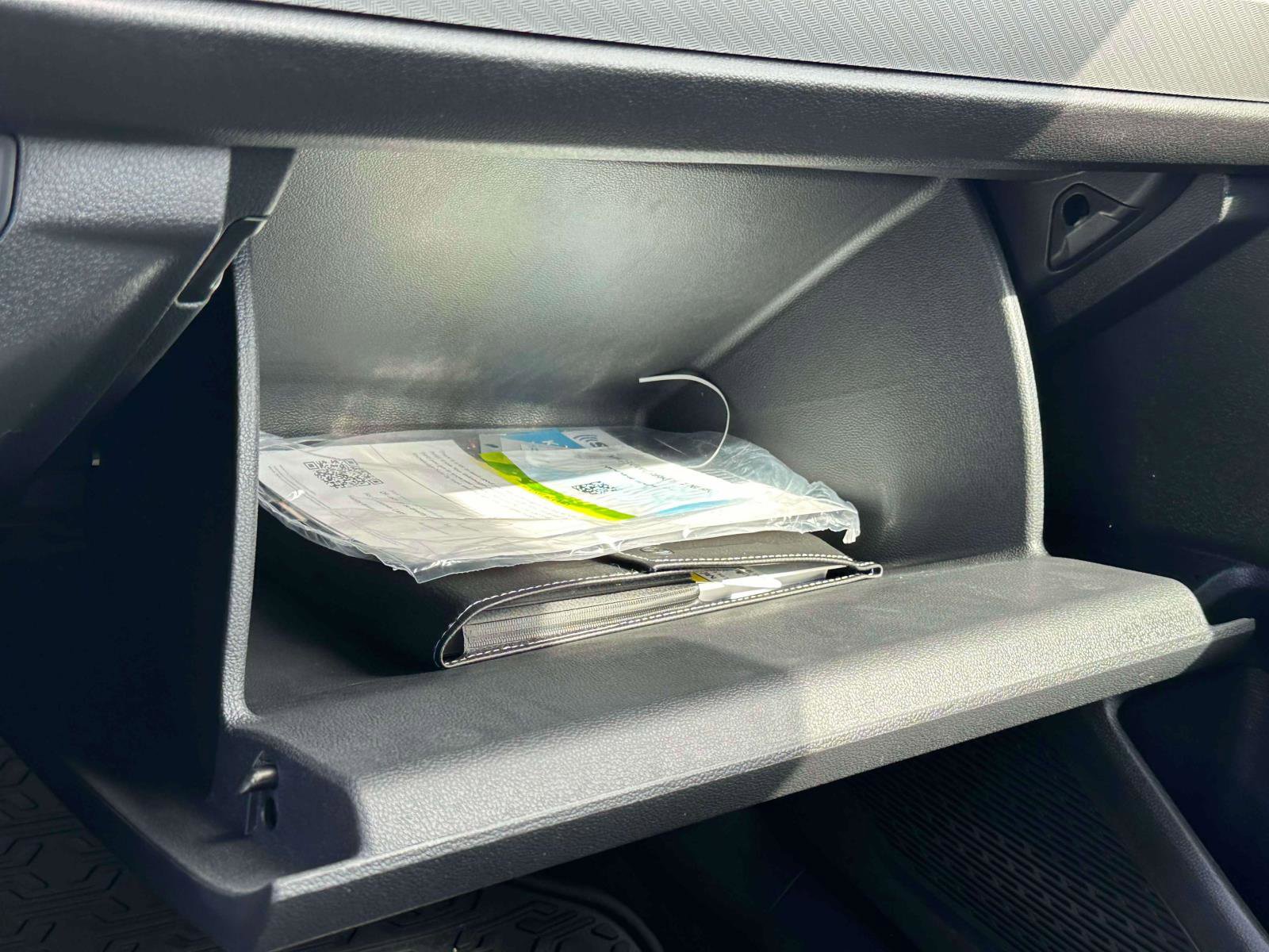 Certified 2023 Volkswagen Jetta Sport image 29