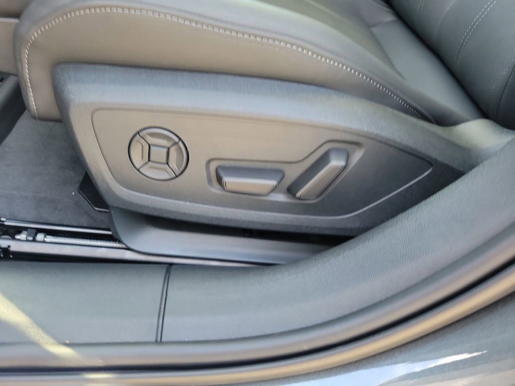 New 2026 Audi A6 Premium Plus image 9