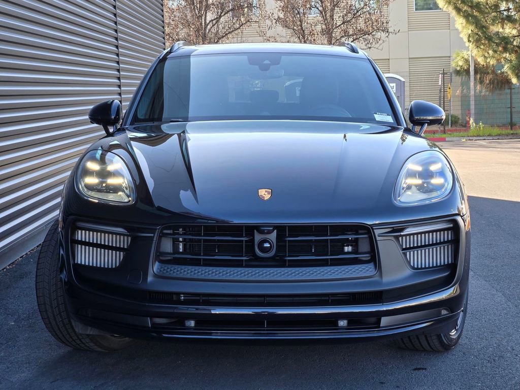 New 2026 Porsche Macan GTS AWD/4WD image 10