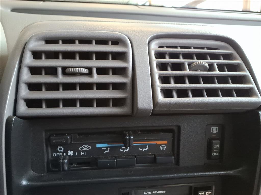 Used 1991 Chrysler LeBaron Convertible image 11