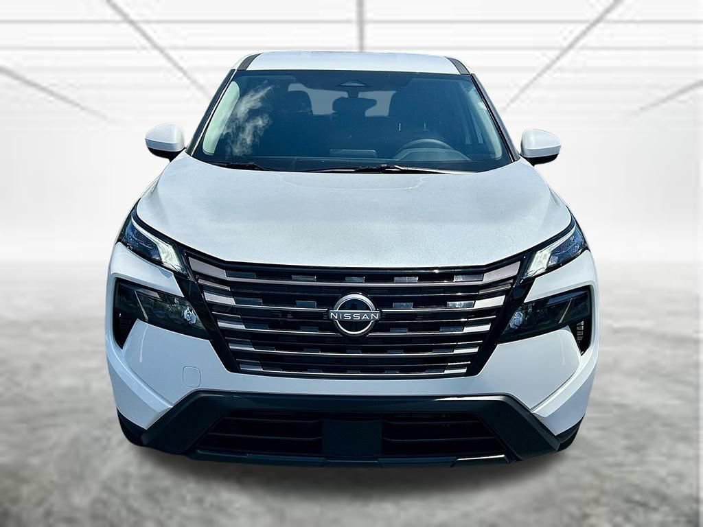 New 2026 Nissan Rogue SV AWD/4WD image 2