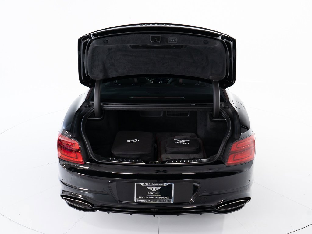 Certified 2025 Bentley Flying Spur Plug-In Hybrid image 47