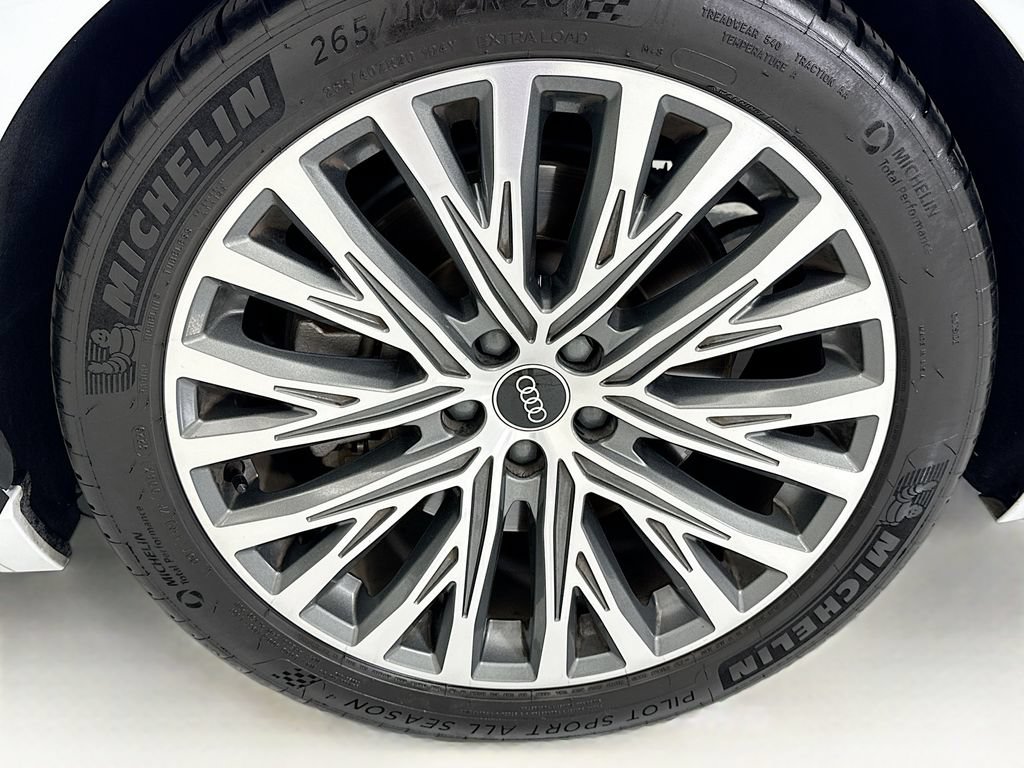 Used 2021 Audi A8 L 3.0T w/ Luxury Package AWD/4WD image 30