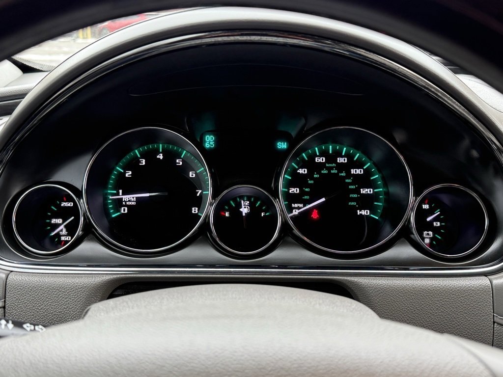 Used 2017 Buick Enclave Premium image 39