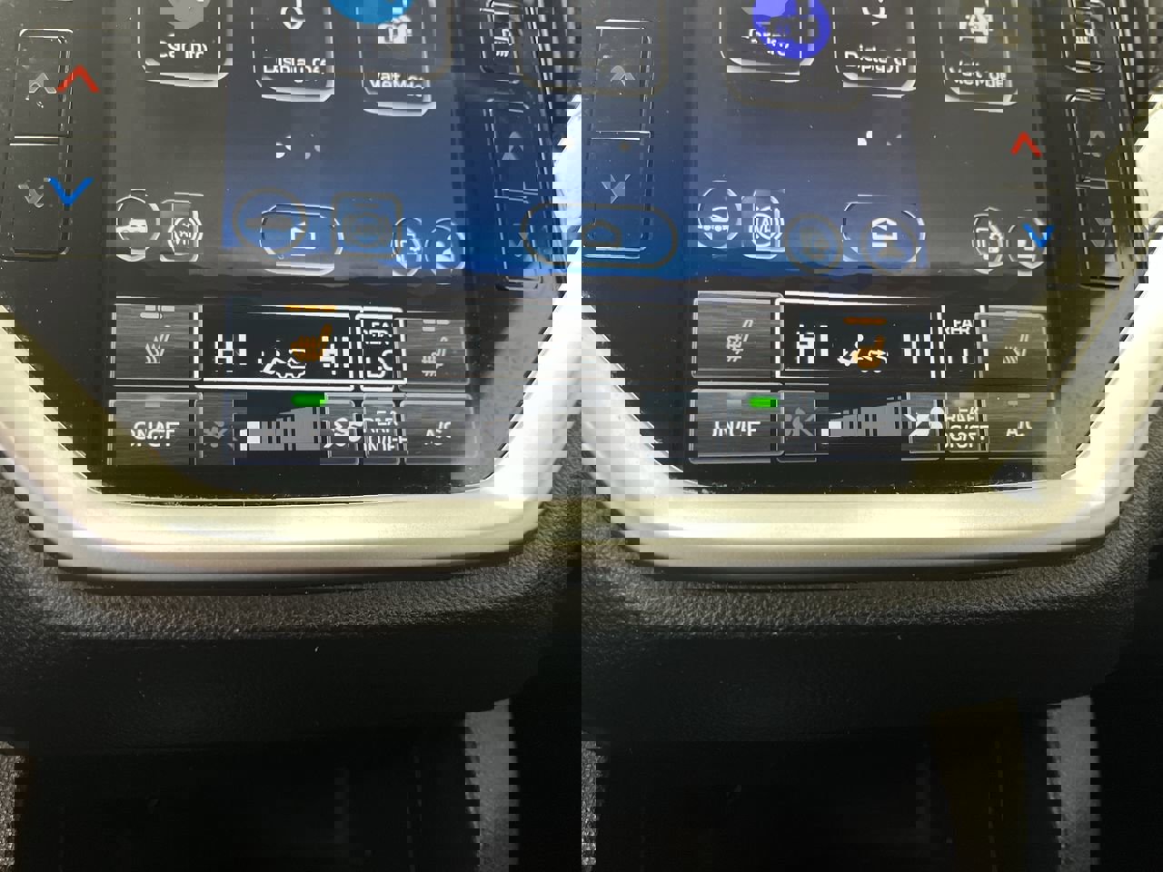 Used 2023 Subaru Ascent Premium w/ Convenience Package image 20