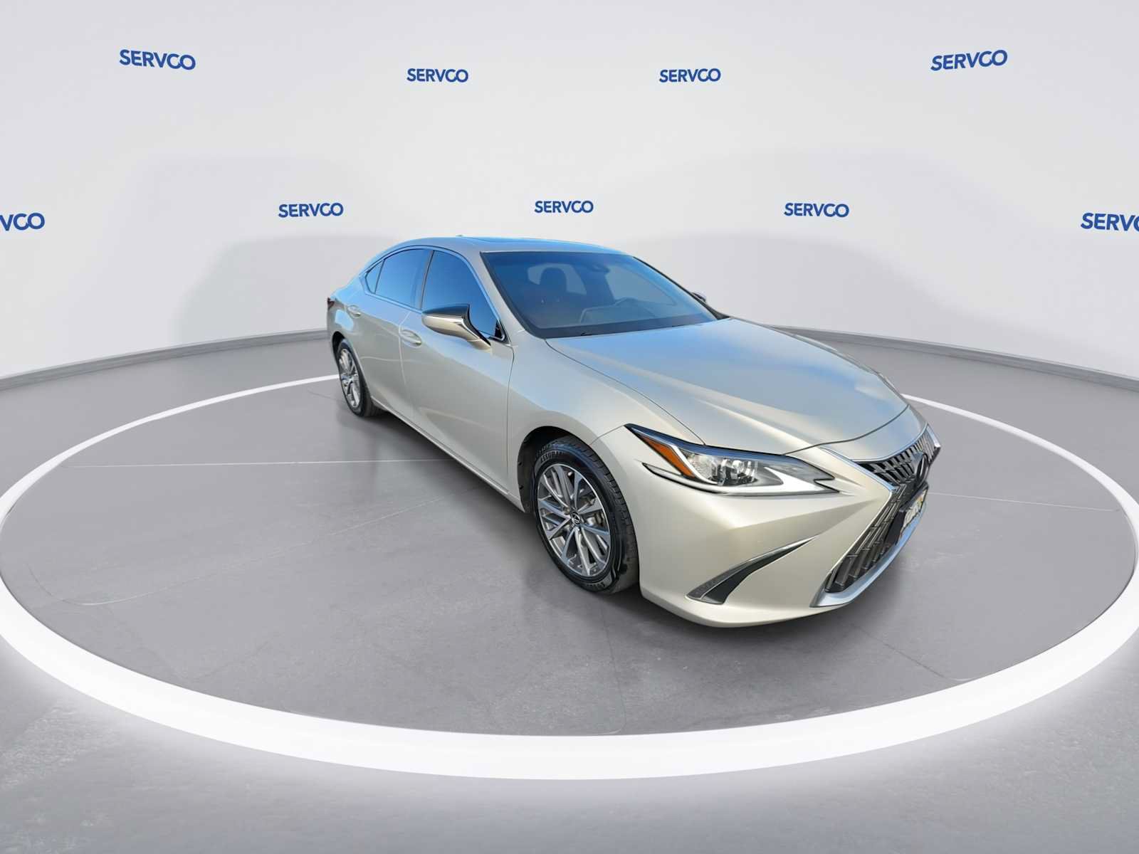 Used 2022 Lexus ES 350 w/ Premium Package FWD image 2