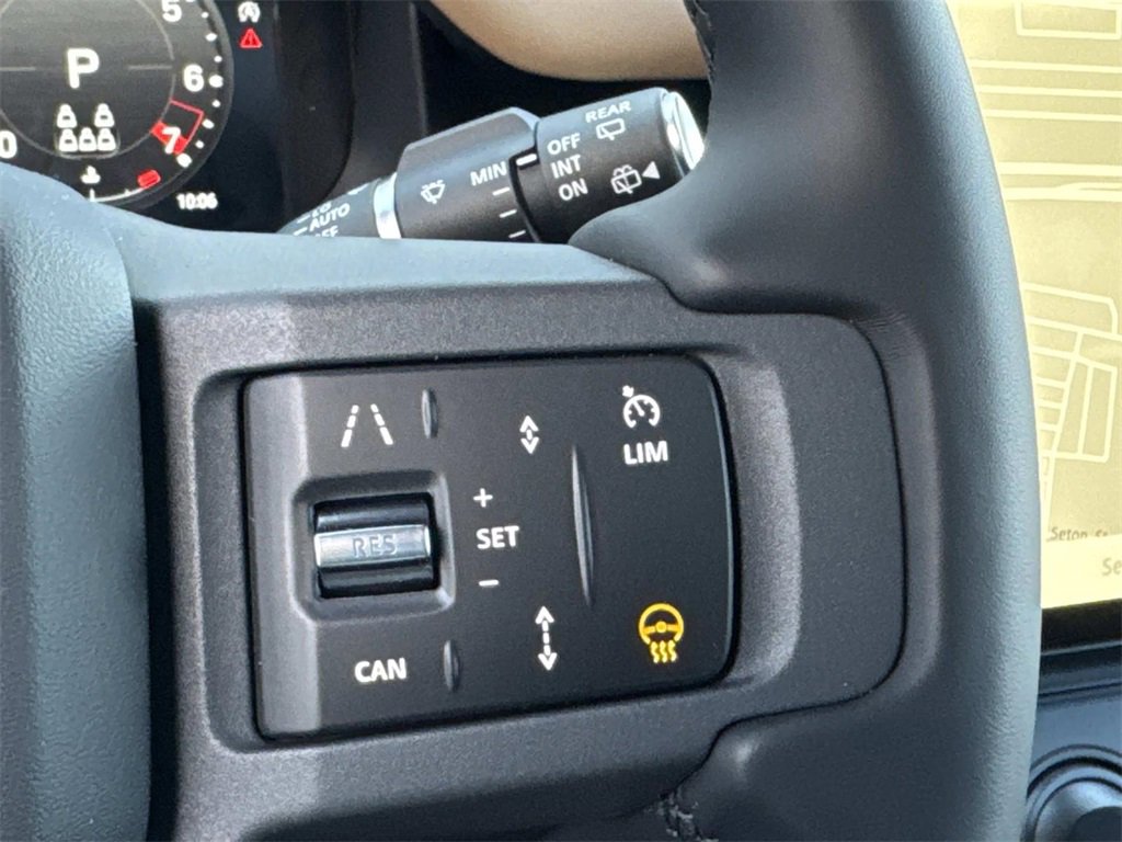 New 2026 Land Rover Defender 130 X-Dynamic SE image 27