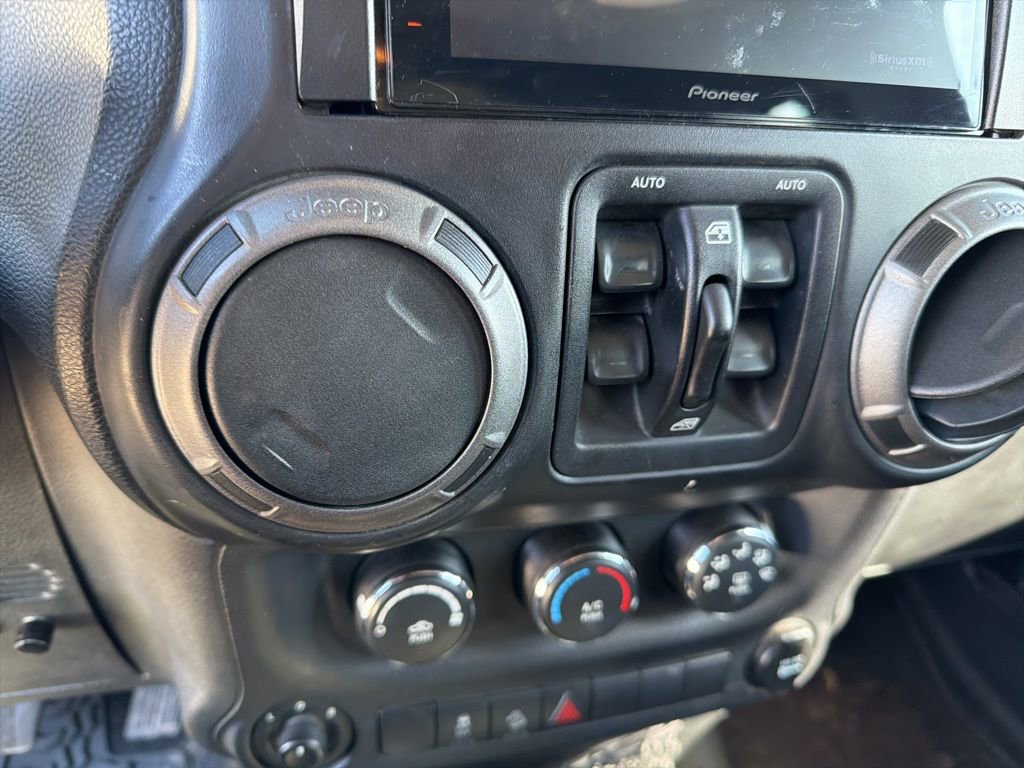 Used 2014 Jeep Wrangler Unlimited Sport w/ Quick Order Package 24S image 20