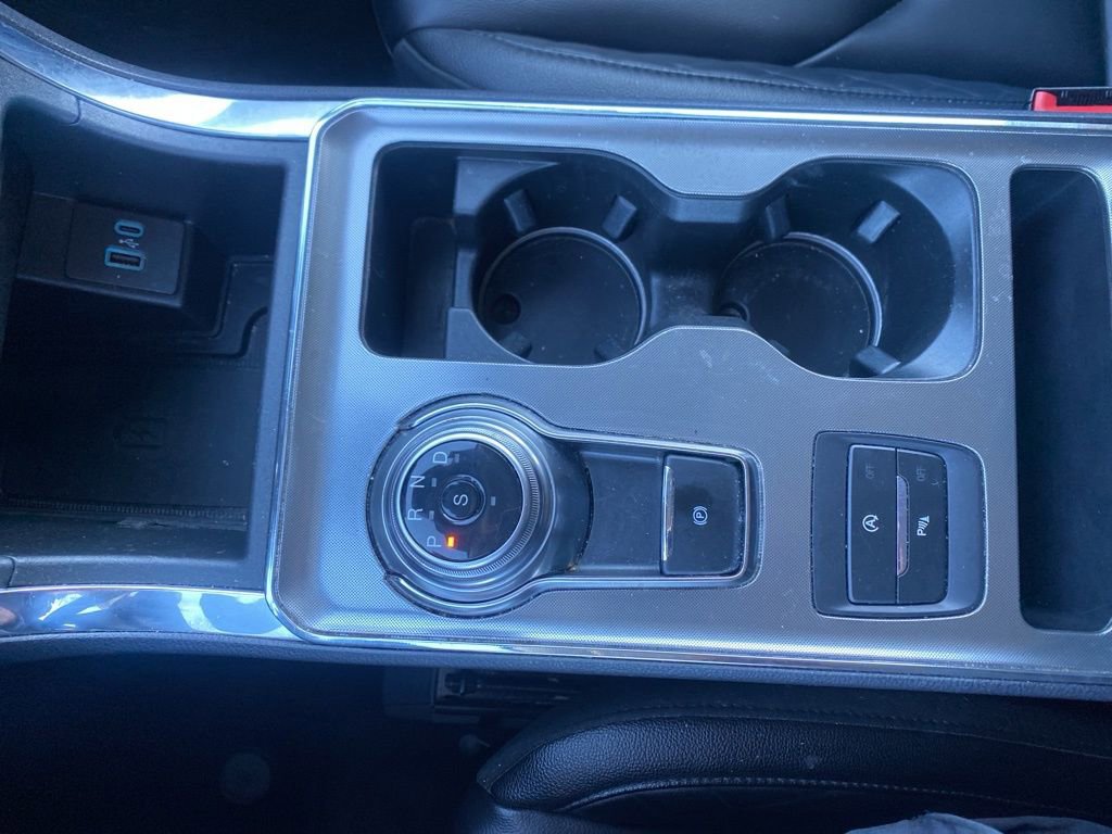 Used 2023 Ford Edge Titanium image 27