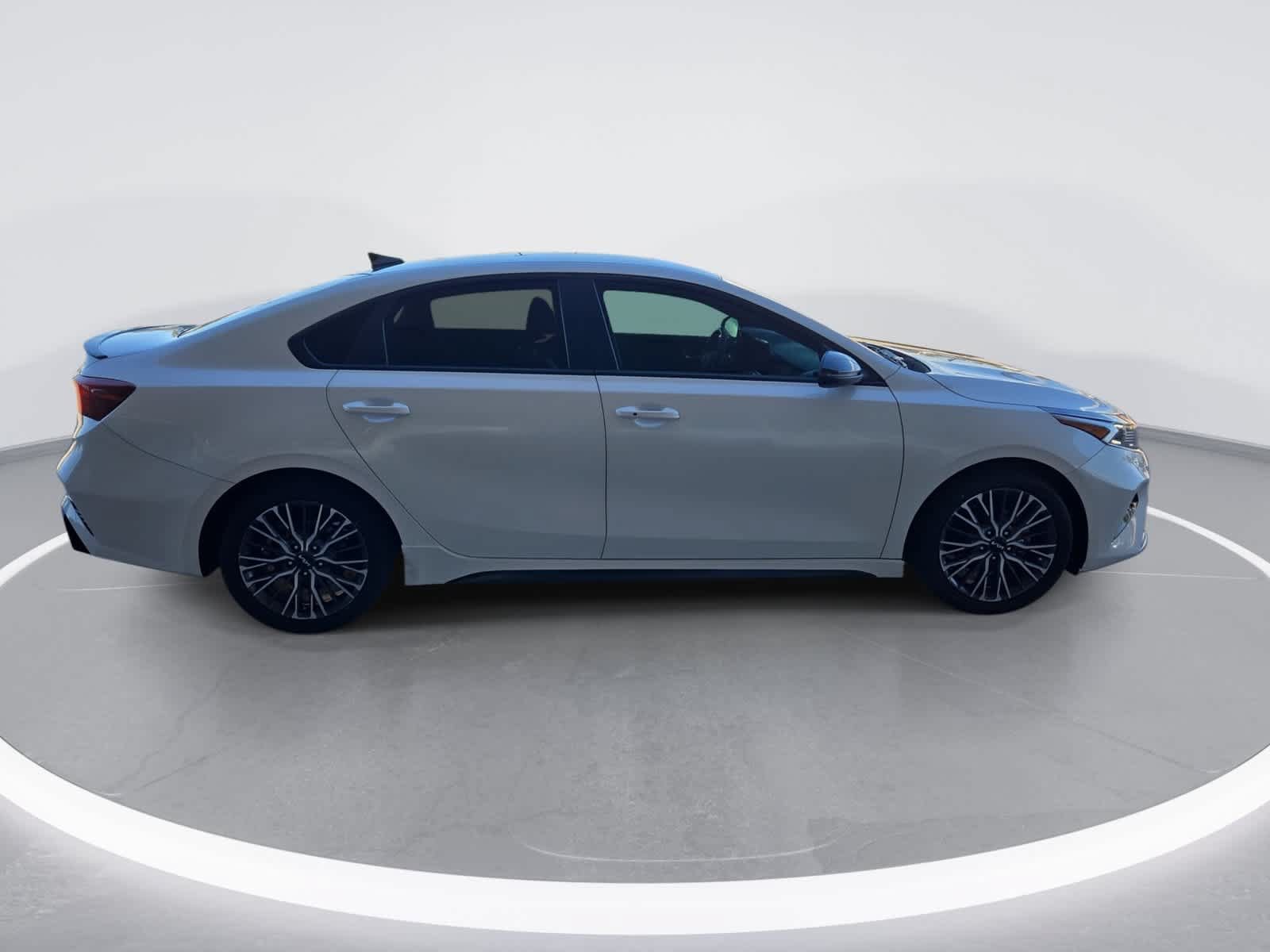 Used 2024 Kia Forte GT-Line FWD image 9