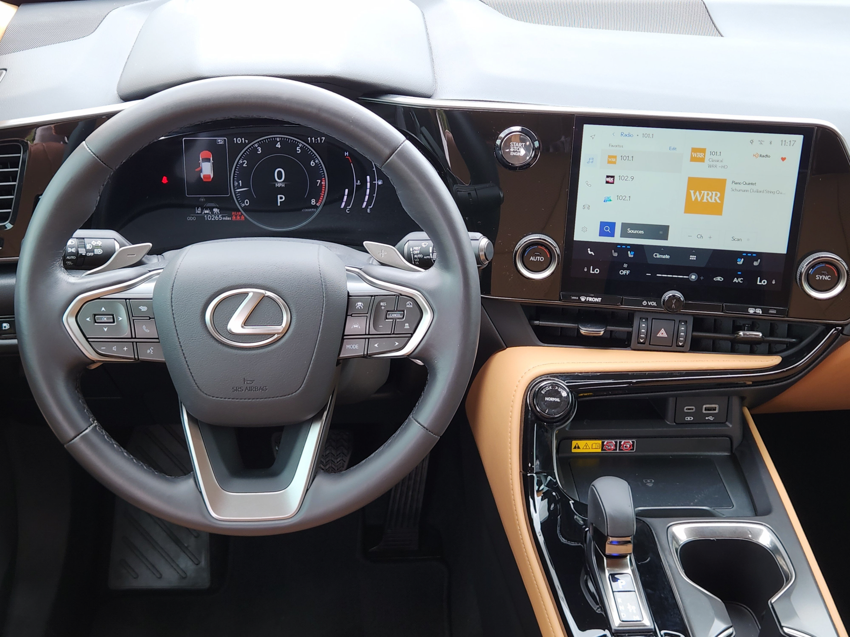 Certified 2025 Lexus NX 250 FWD w/ Accessory Package (Z1) image 22