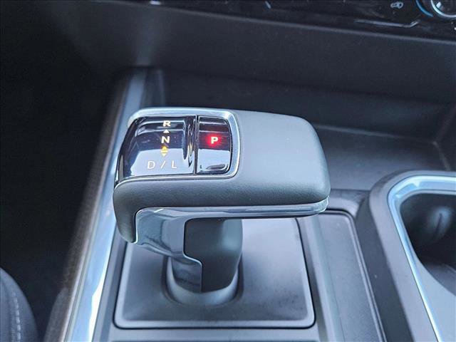 Used 2023 Chevrolet Silverado 1500 RST AWD/4WD image 12
