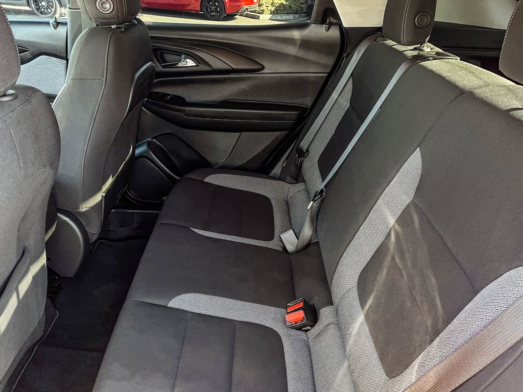 Used 2024 Chevrolet TrailBlazer LT image 35