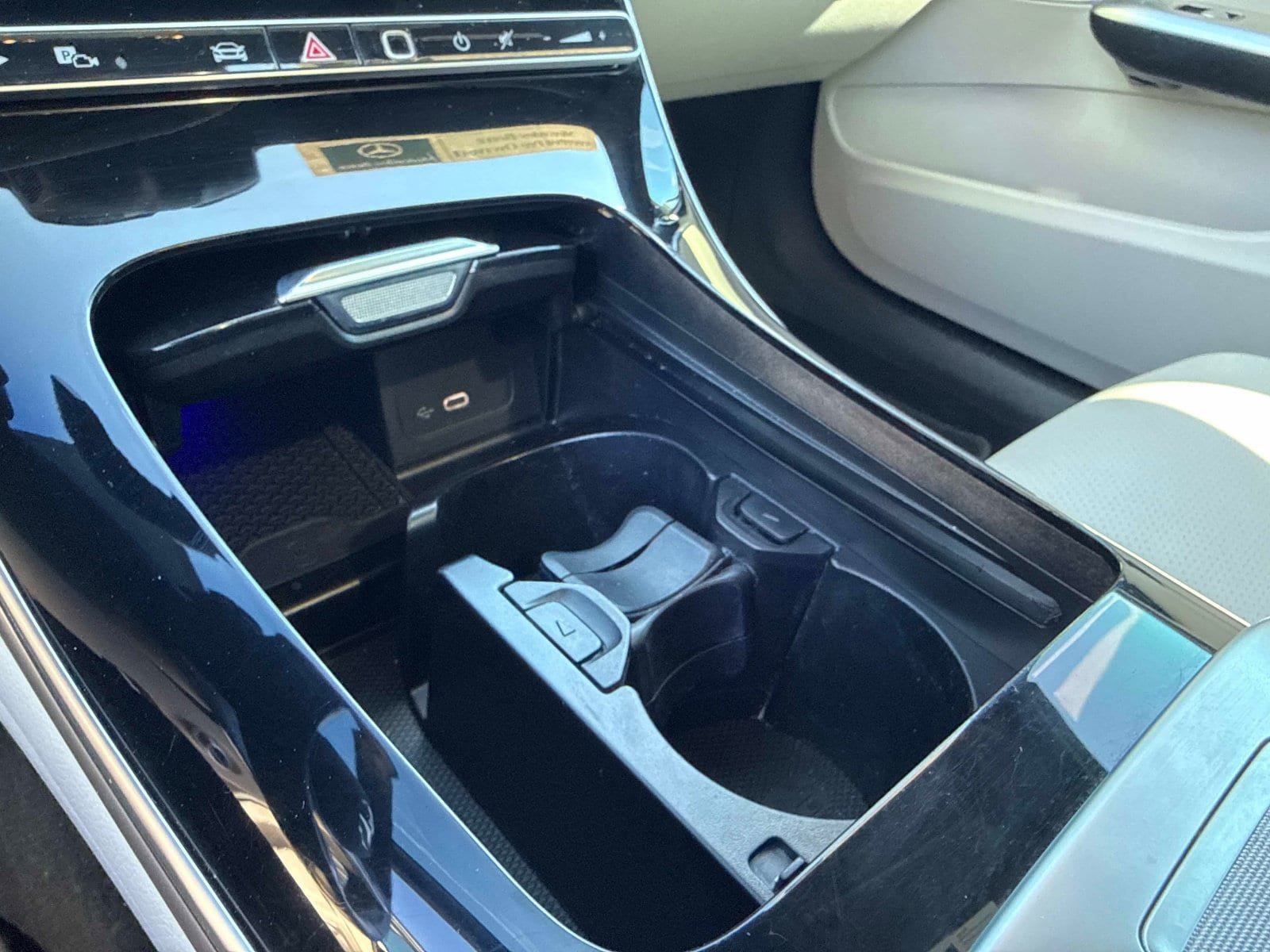 Certified 2024 Mercedes-Benz C 300 4MATIC Sedan image 29