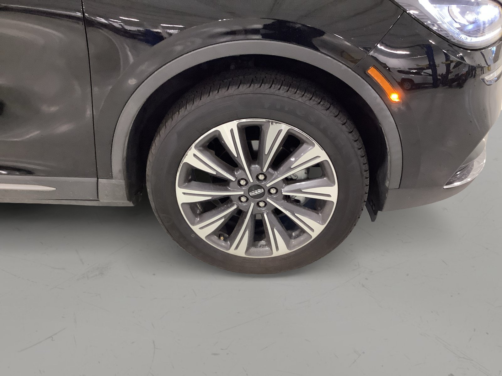 Used 2022 Lincoln Corsair Reserve w/ Elements Package FWD image 10