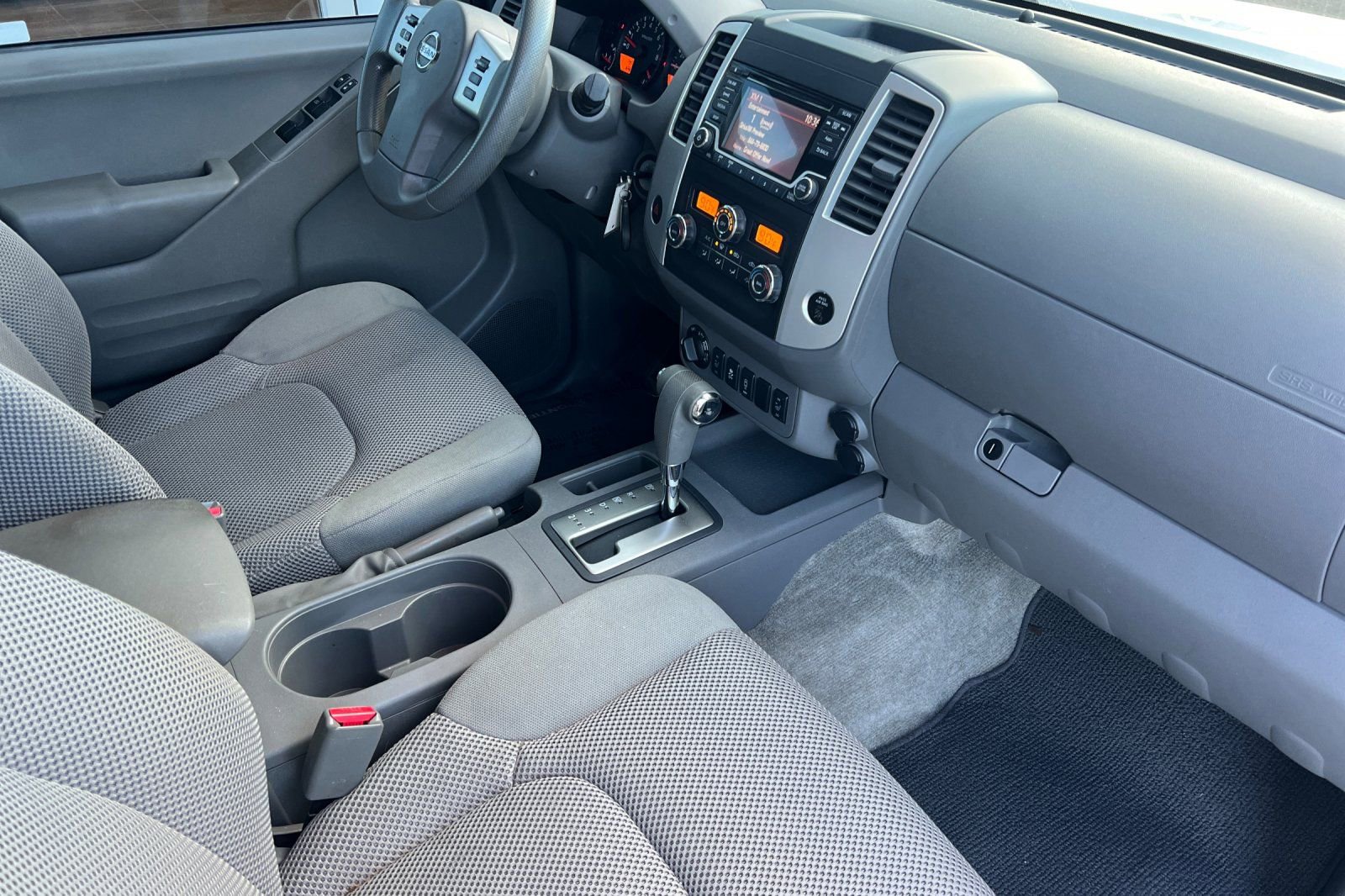 Used 2015 Nissan Frontier SV w/ SV Value Truck Package image 16