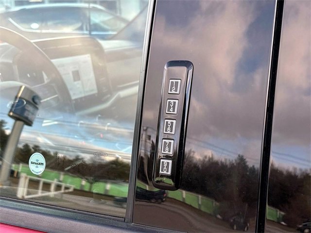 Used 2021 Ford F150 Lariat w/ Equipment Group 502A High image 11