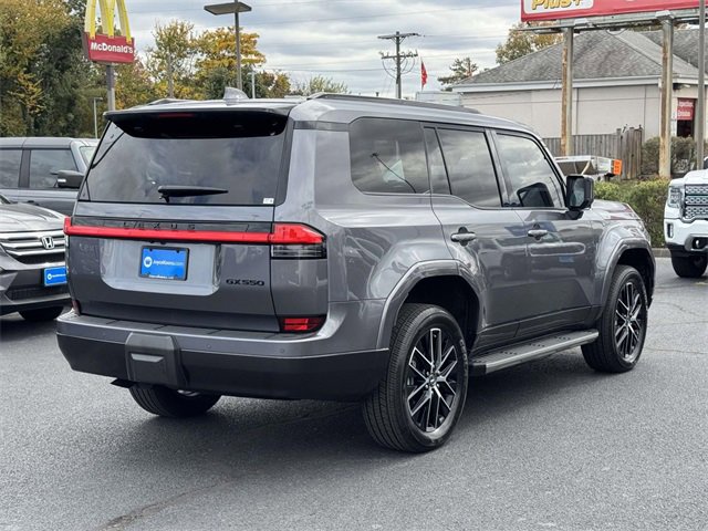 Used 2025 Lexus GX 550 image 2