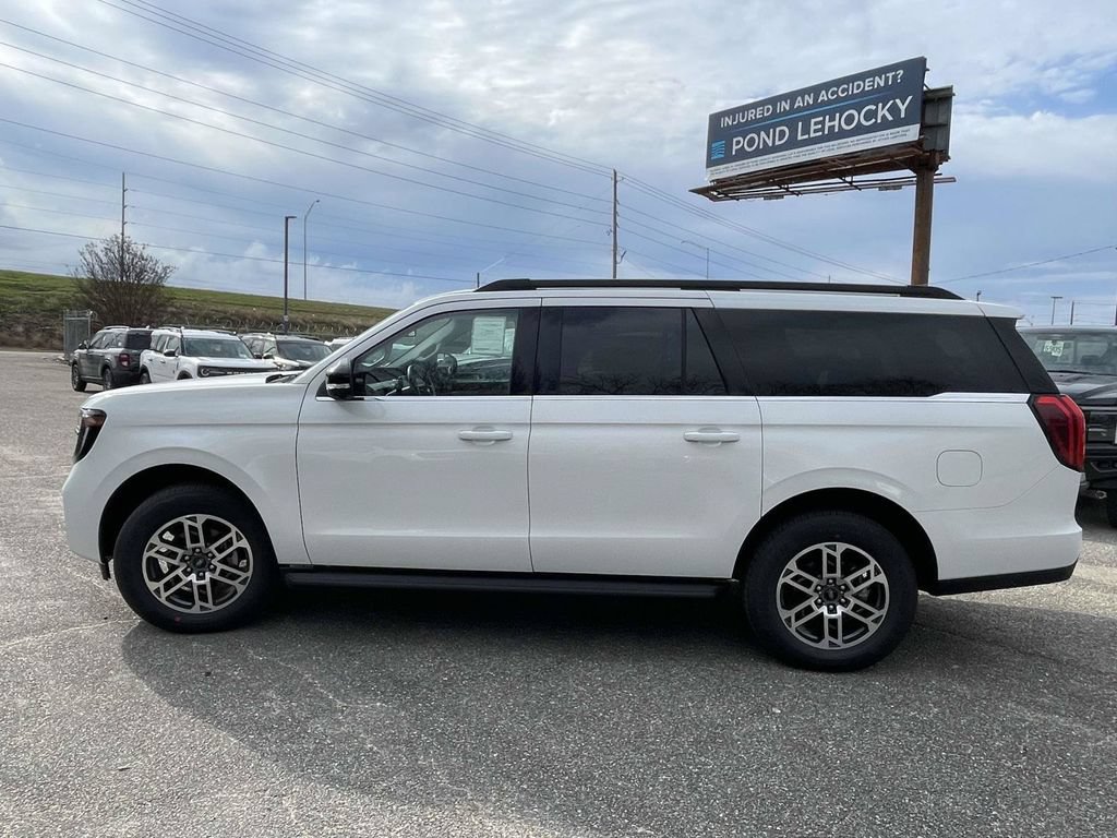 New 2026 Ford Expedition Max Active RWD image 6
