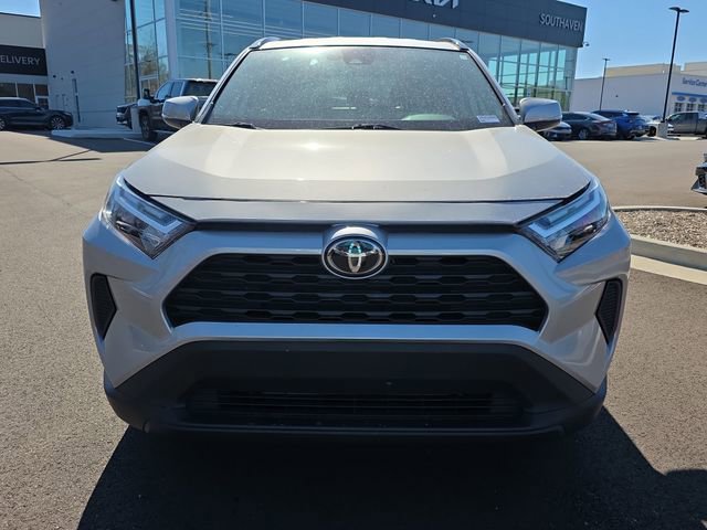 Used 2024 Toyota RAV4 XLE image 8