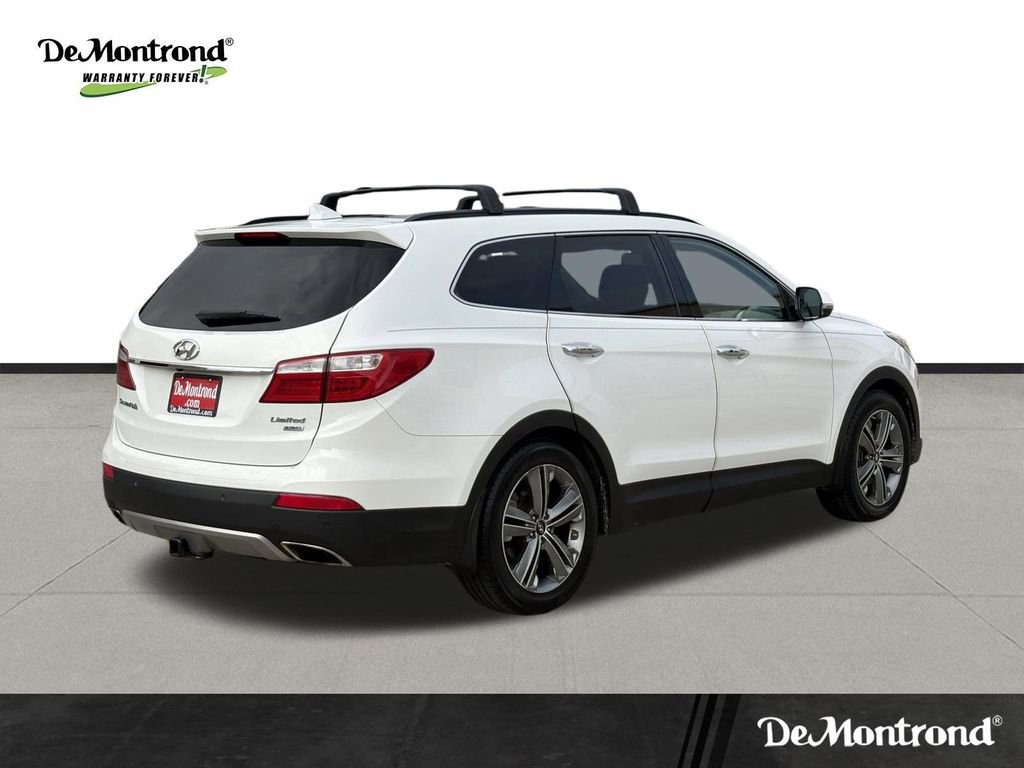 Used 2015 Hyundai Santa Fe Limited w/ Option Group 04 FWD image 5