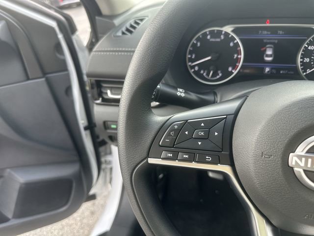 New 2025 Nissan Sentra SV w/ Trunk Package image 20